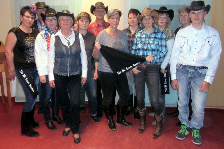 Line Dance-Gruppe MG House Dancers.jpg